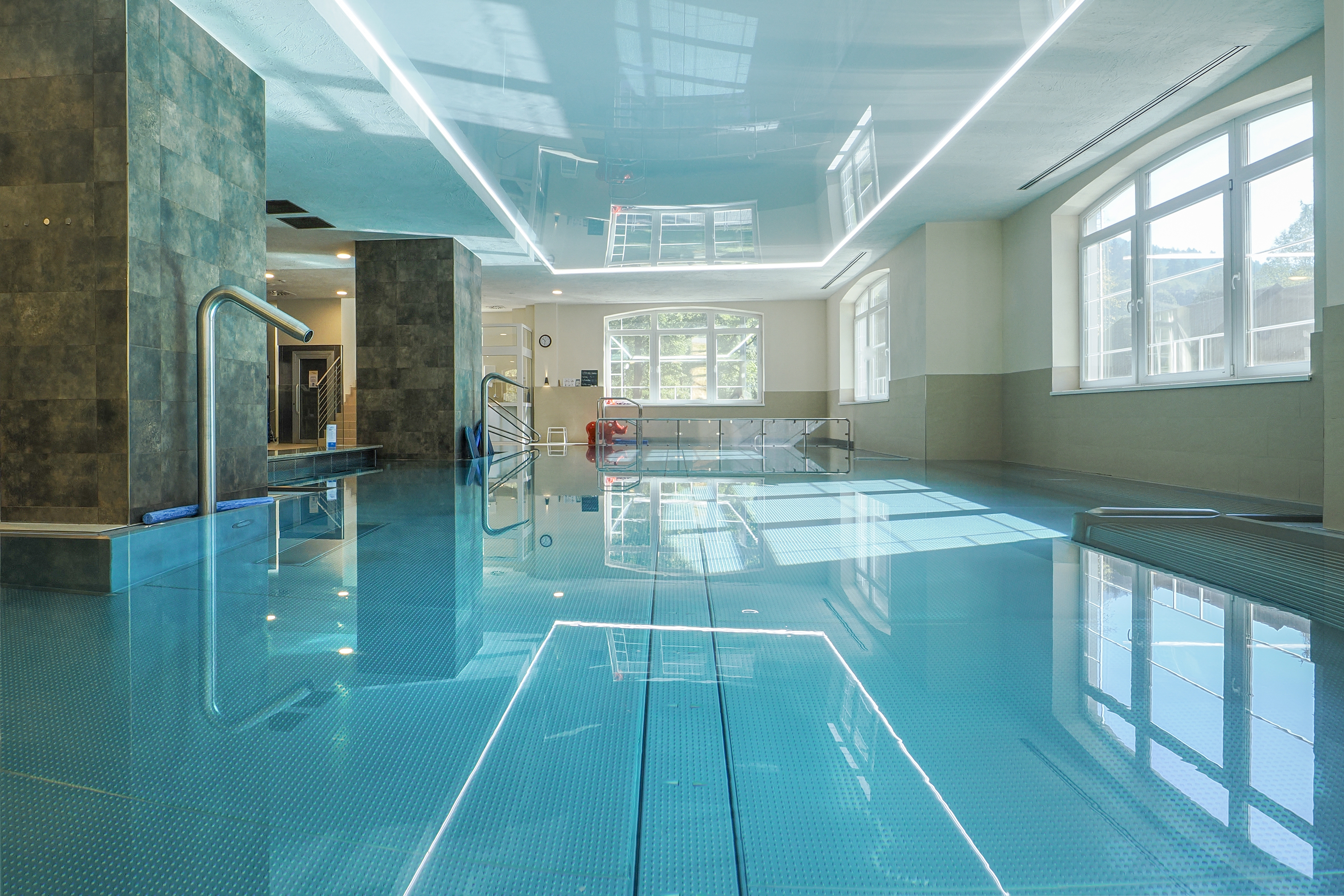Vnútorný bazén — Wellness Penzión Pieniny